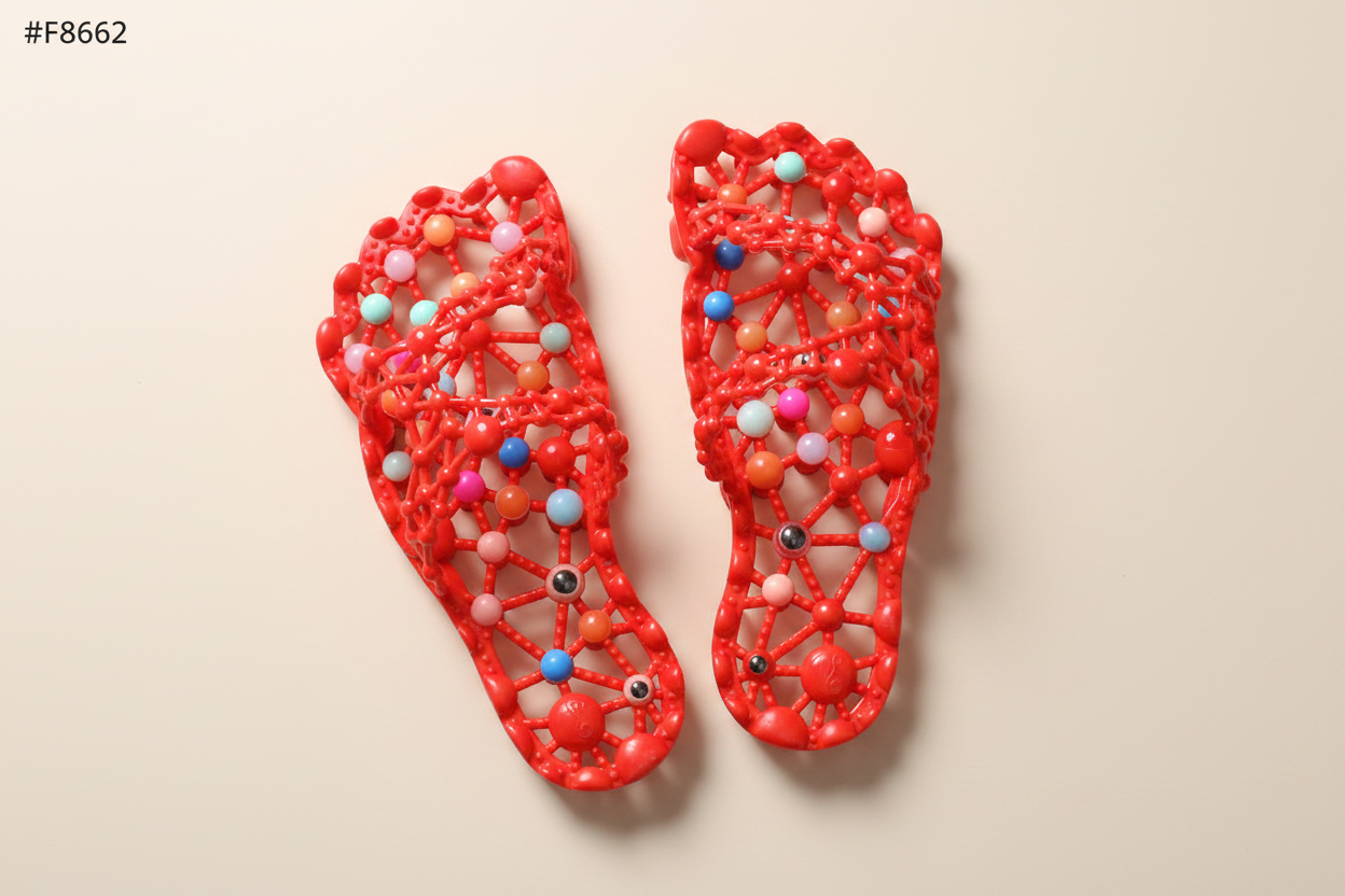 Purple lattice slippers